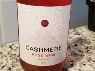 Image of a bottle of 2017 Cashmere Rose'