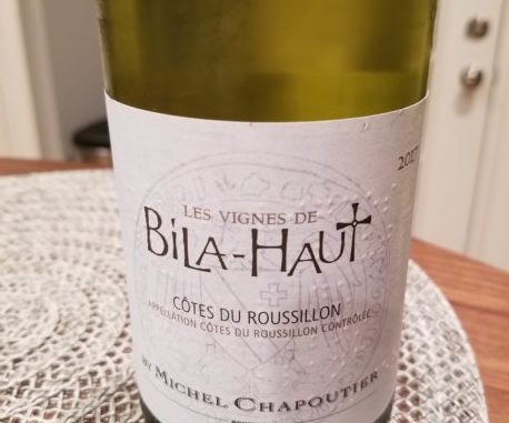 2017 M. Chapoutier Les Vignes de Bila-Haut Cotes du Roussillon Blanc Image of a bottle of 2017 M. Chapoutier Les Vignes de Bila-Haut Cotes du Roussillon Blanc