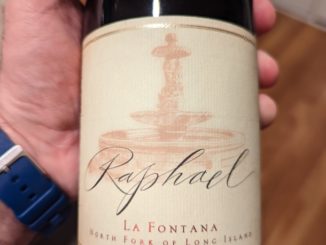 Image of a bottle of 2017 Raphael Winery La Fontana