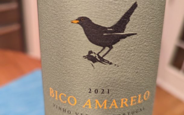 PXL_20230122_002104965 Image of a bottle of 2021 Bico Amarelo Vinho Verde