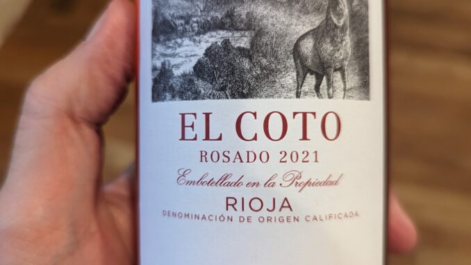 Image of a bottle of 2021 El Coto Rose'